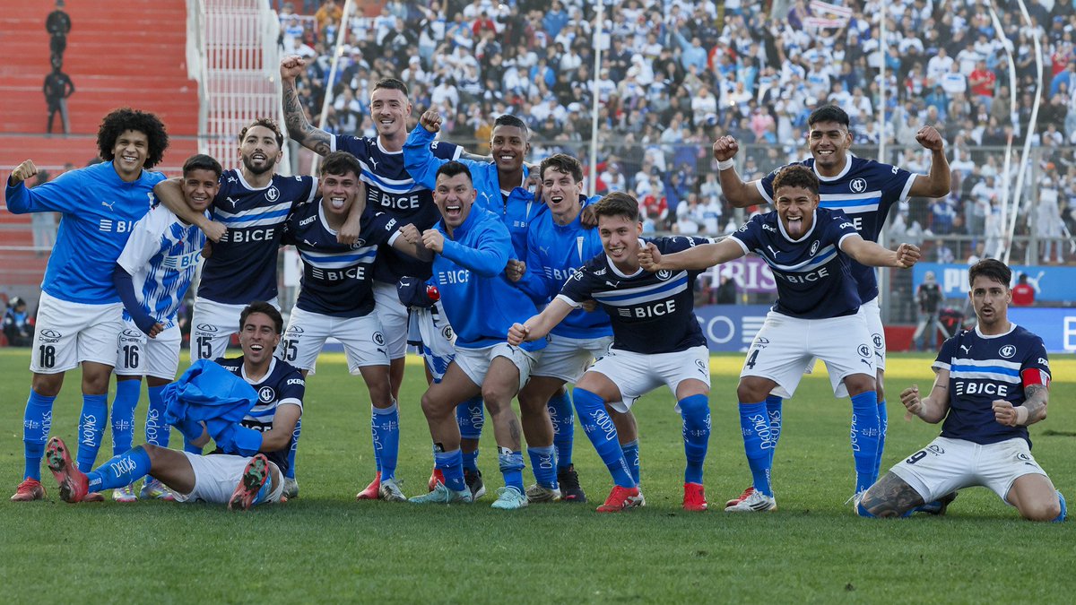 #LigaChile 🇨🇱 Pendiente #Fecha5 Res Final. Los Cruzados se quedaron con el clásico y suman tres puntos importantes. #UniversidadCatolica 2(Daniel González, Diego Corral) - #ColoColo 0