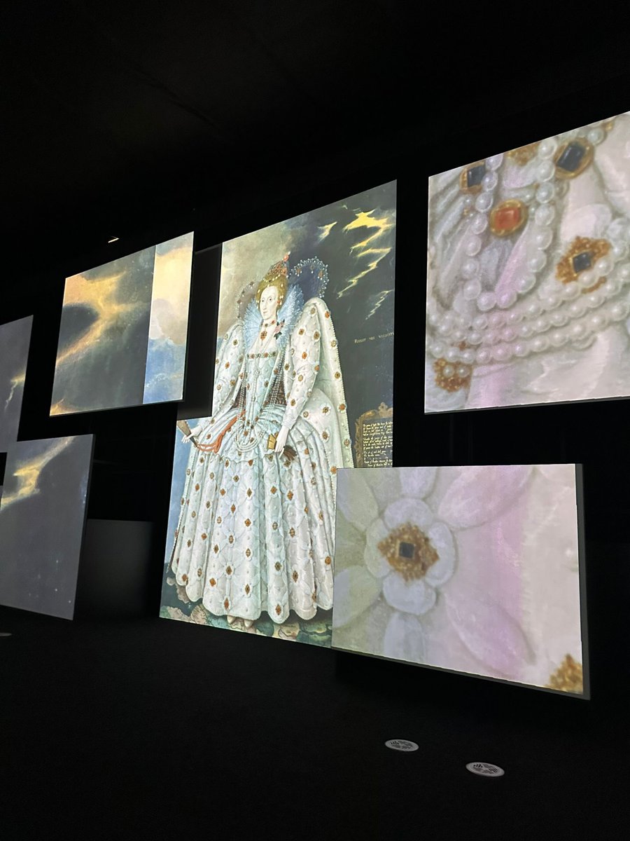 antJP01's tweet image. A fantastic weekend seeing the NPG unframed exhibit at Media City, so many stories, loved being immersed in the art!🖼️