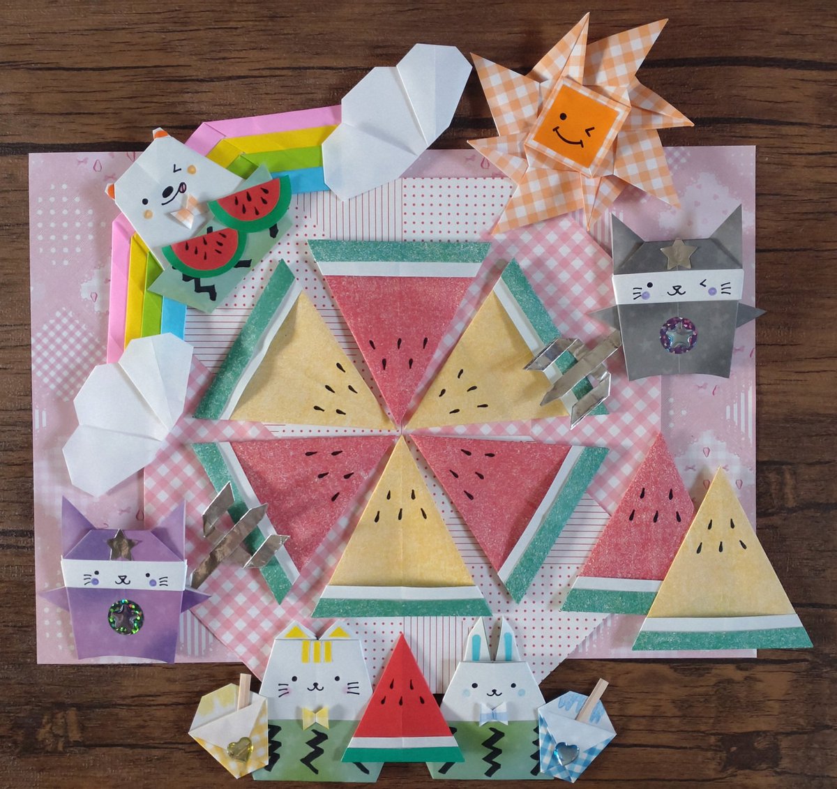 #ねこ忍者VSスイカアニマル
#カミキィ　さん参考
カミキィさん考案のスイカ
本当にかわいいです🍉✨
お子さん達に人気のねこ忍者さんとコラボしました🥷🐱

見て下さり、ありがとうございます(⁠ ⁠ꈍ⁠ᴗ⁠ꈍ⁠)🎀