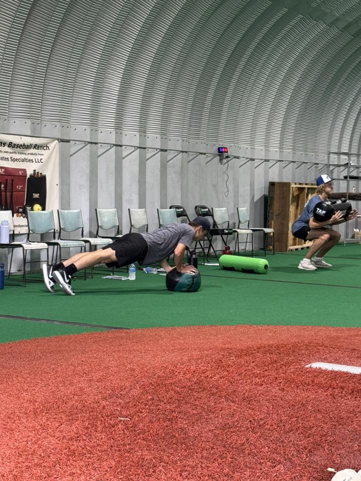 JSnow2027's tweet image. Finished up the Elite Pitchers Camp @TXBaseballRanch Learned a lot about my body and myself as a pitcher. Staying on an extra few days to kick-start my success. Can't wait to get to work tomorrow with the coaches on my personalized plan to help me reach my goals!