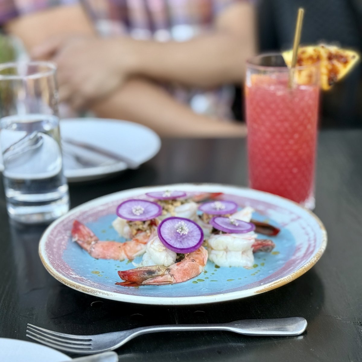 VegasAdjacent's tweet photo. Spending the week out in #SLOCal (Paso Robles, Templeton, Cambria) has been amazing. Great food, chill vibe, beautiful views and just the right amount of weird. https://t.co/6WheMyUfLS