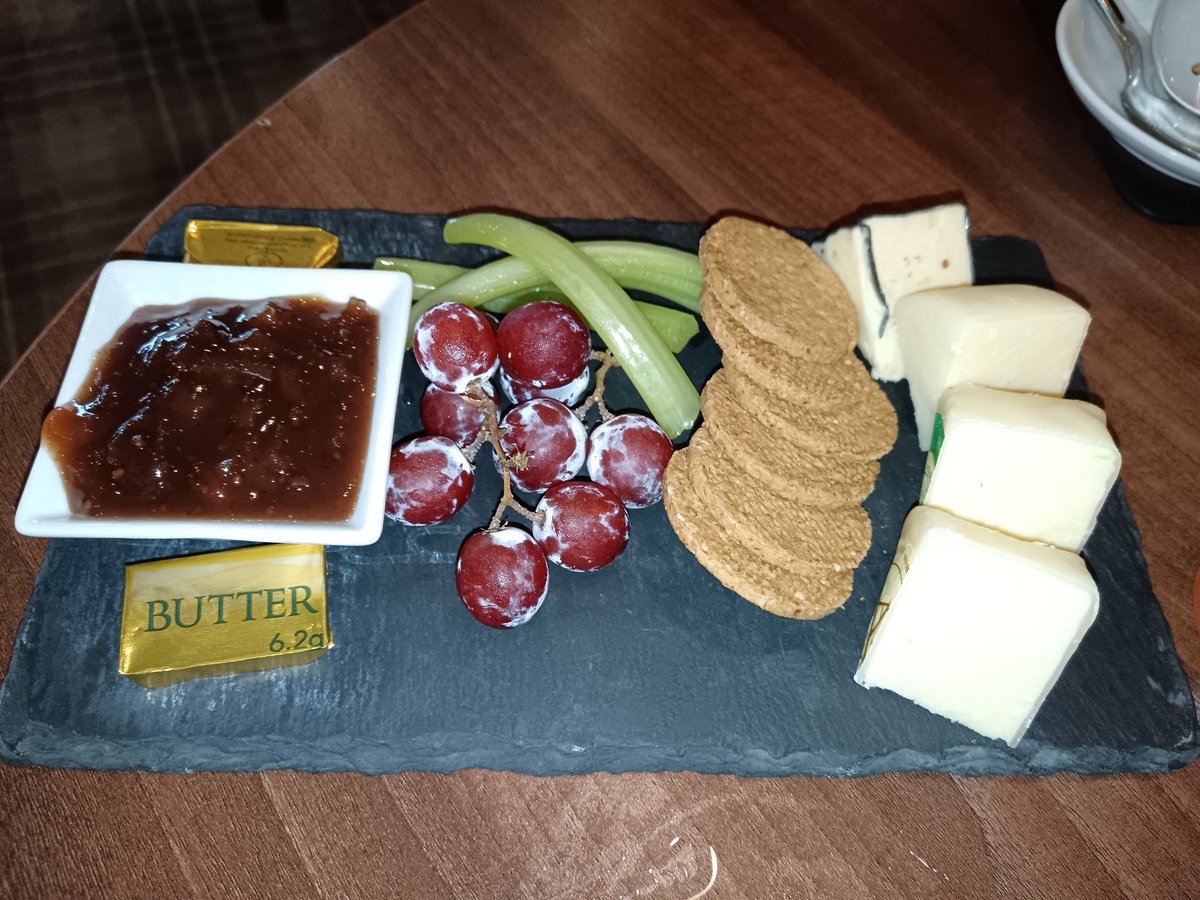 The food, the people, the landscapes, the coastlines, the mountains, the architecture...beauty is on display everywhere you look on the Isle of Arran. All of this paired with the best family time. <a href="/VisitScotland/">VisitScotland</a> #arranscotland #isleofarran #nature #beauty