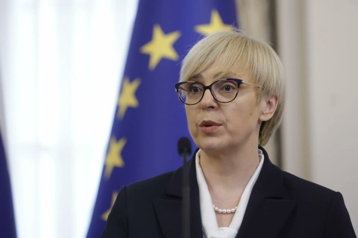 Slovenije v tujini ne sramoti zgolj Golob
demokracija.si/fokus/slovenij…