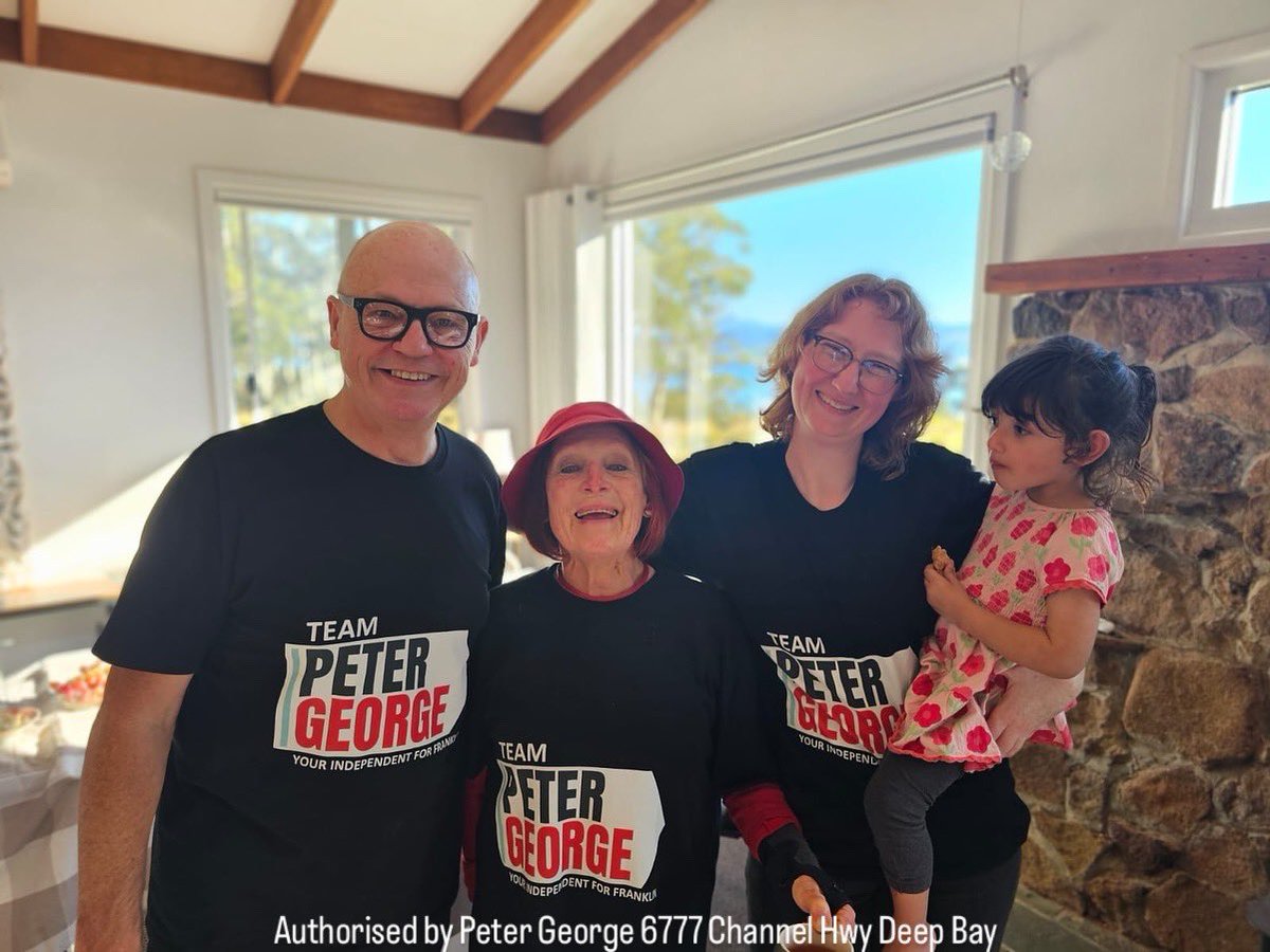 Indy4Franklin's tweet image. Met up at Verona Sands with Independent support candidate, Rayne Allinson & some of our great volunteers.
Everyone is pushing on to get us to election day, July 19.
#voteindependent #independentpetergeorge #petergeorgeforfranklin #independentpetergeorge