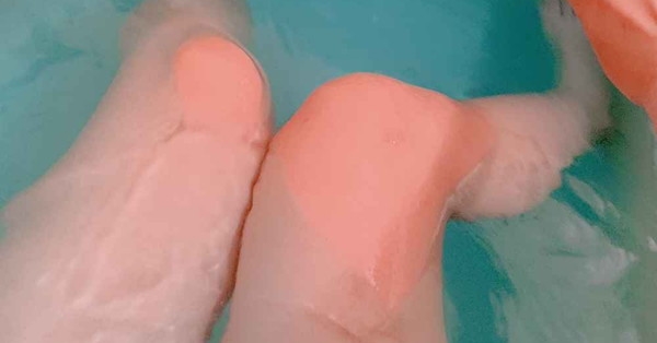 欲しい人はいいねとフォロー必須だよ！！ 
パンツ脱いで待っててね