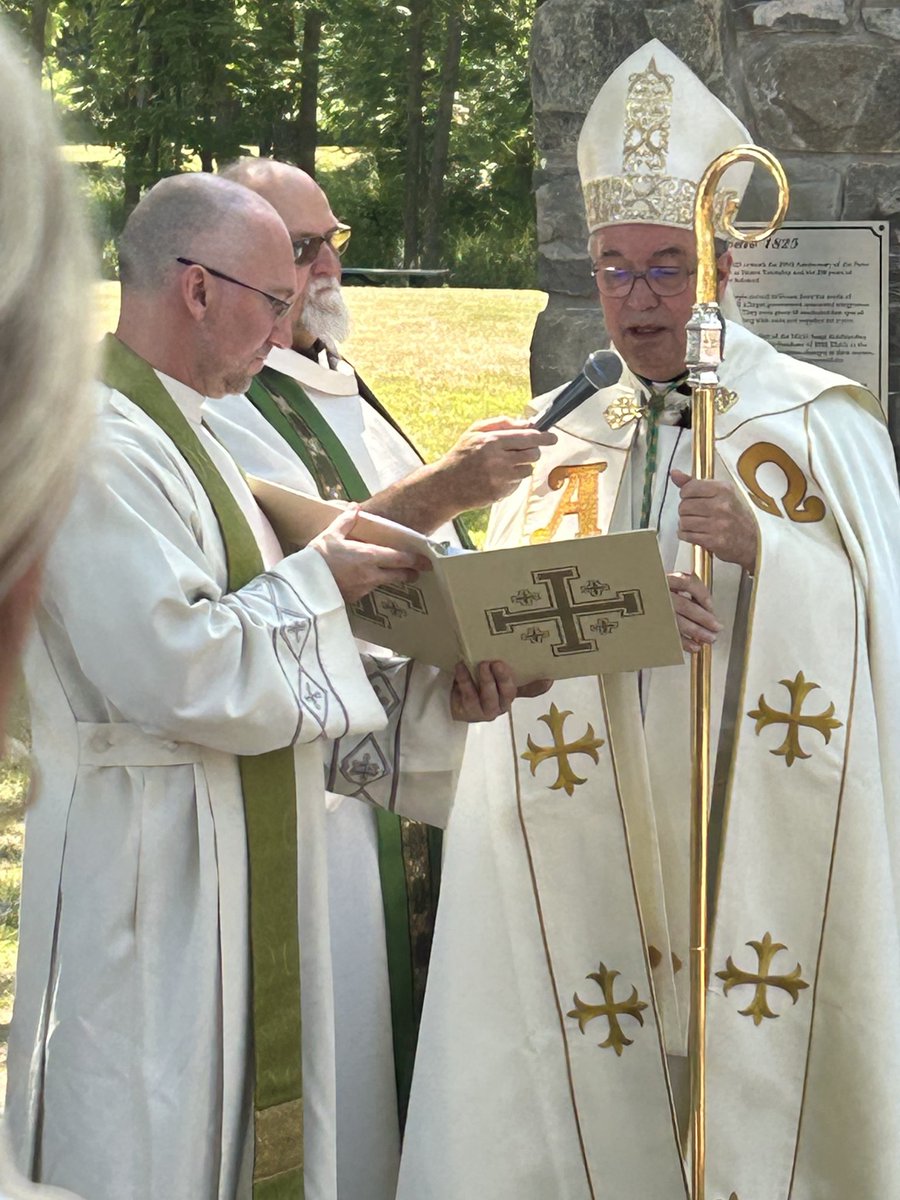 Wonderful to be at St Joseph's in Douro today and celebrate Mass for <a href="/nineships1825/">Nine Ships 1825</a> .  It was a privilege to bless the new monument, erected to commemorate the settlers from the Peter Robinson immigration.