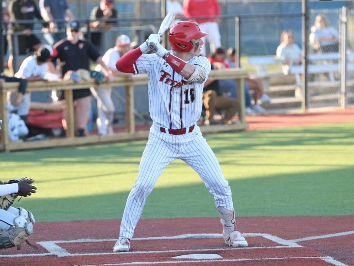 Texas Baseball Scouts Association (@texas_scouts) on Twitter photo Next we have <a href="/kolle1818/">Kason Kolle</a> from <a href="/VEHSTitans/">Victoria East Titans</a> and <a href="/TwelveBaseball/">Texas Twelve</a>
Kason is another alumni of the Rangers Underclass Area Code team and is committed to <a href="/TCU_Baseball/">TCU Baseball</a>
Congrats Kason! Excited to have you Next we have <a href="/kolle1818/">Kason Kolle</a> from <a href="/VEHSTitans/">Victoria East Titans</a> and <a href="/TwelveBaseball/">Texas Twelve</a>
Kason is another alumni of the Rangers Underclass Area Code team and is committed to <a href="/TCU_Baseball/">TCU Baseball</a>
Congrats Kason! Excited to have you