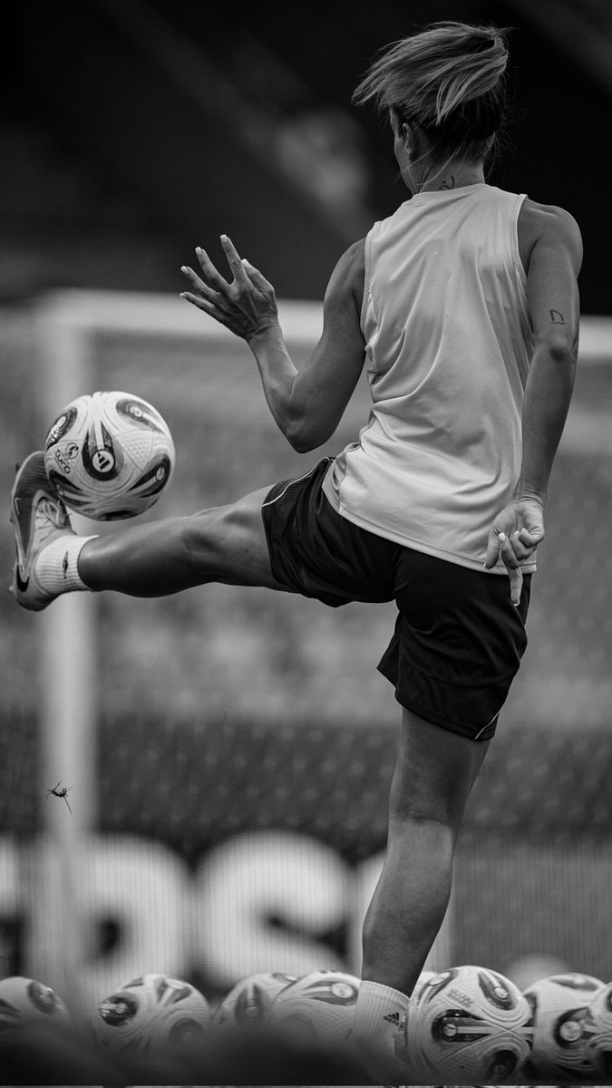 mputellas_11's tweet photo. ⚽✨ https://t.co/OS694clWYH
