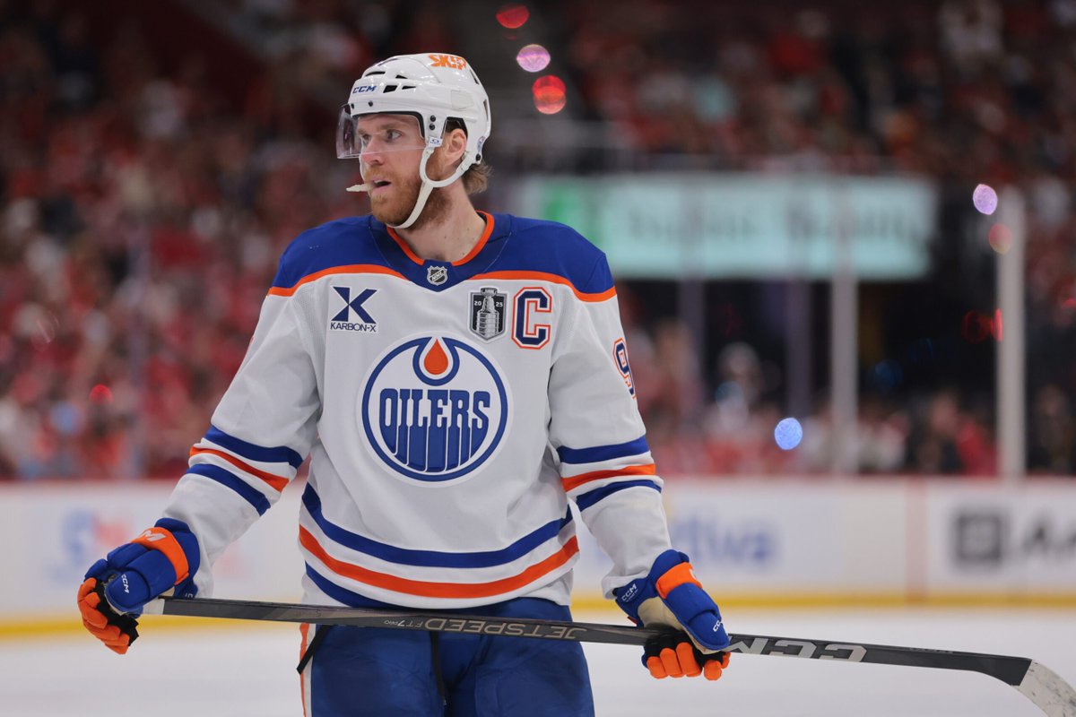 "I think I've been around long enough to know when there's fear of losing someone, I don't feel that here. I just don't." - Elliotte Friedman on the McDavid extension.

Via the 32 Thoughts Podcast