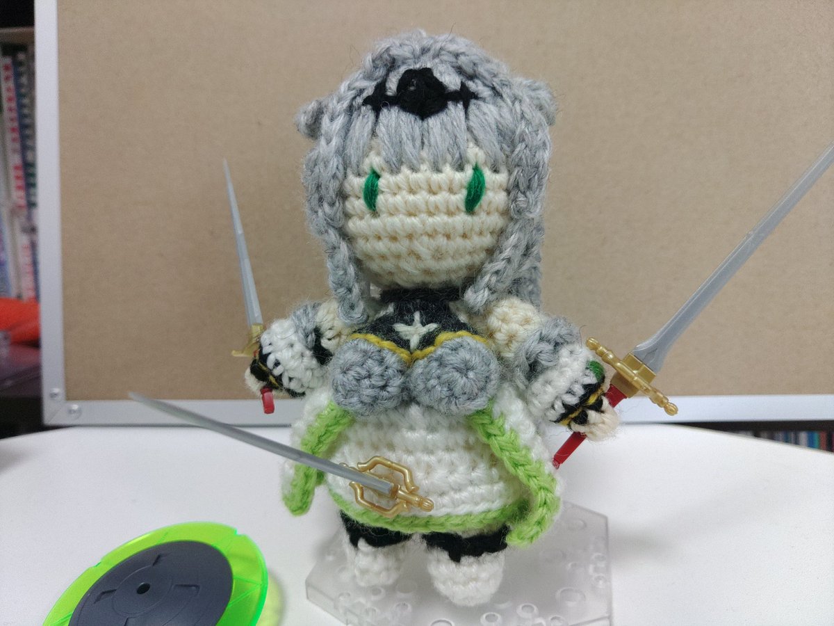 クロワちゃんの誕生日おめでとうございます🎊
どや顔トリプルソード形態です。三本目のソードをどうやって持っているかは秘密です。
#クロワちゃん誕生祭2025