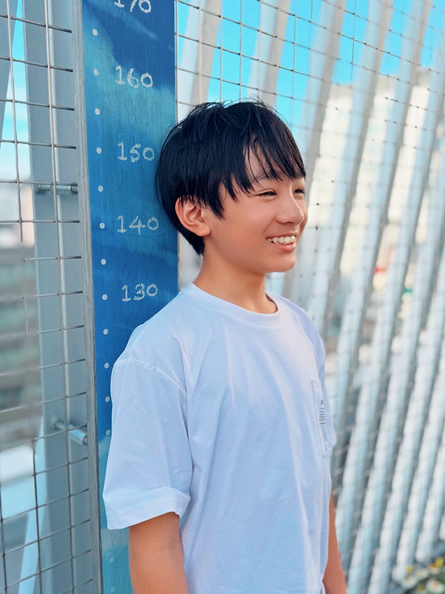 おっはよー

みて、身長伸びてる！

 #小学生男子  #原本夏来