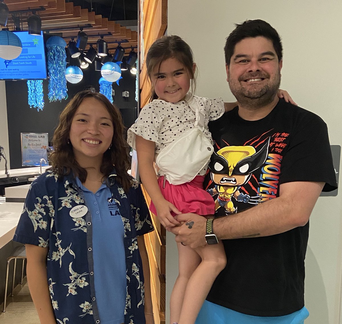 Took my daughter to the <a href="/ChildSci/">ChildrensSciCenter</a> &amp; ran into my former student &amp; <a href="/FCPSLBSS/">Lake Braddock SS</a> 2025 grad! Laura was in my 7th period U.S. History Honors class 6 years ago. Awesome to see her all grown up &amp; teaching science to kids! She’s studying abroad in the fall &amp; will be at <a href="/williamandmary/">William & Mary</a>!