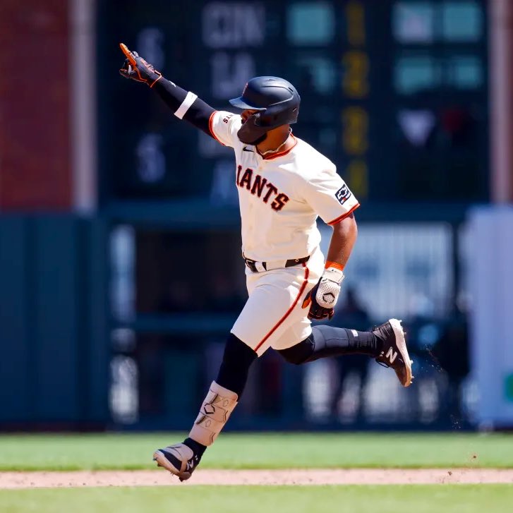 100 likes in 60 seconds is just insane 😂

As promised, here is my A.I.’s top rated HR projection for tonight’s games…

💣 Helios Ramos
📈 Best odds: +420
💻 A.I. Rating: 6.94

FREE lifetime access to my Bet Club to someone who LIKES this post if he scores a HR.  

🔥 Limited