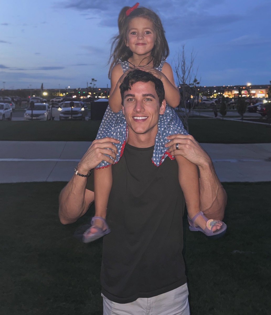 Couldn’t have asked for a better 4th. 💙
#family #love #uncle