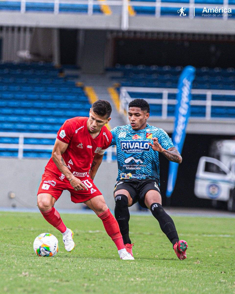 laprorrogacol's tweet photo. AMARGO DEBUT de Diegi Raimondi al mando del conjunto escarlata

El América de Cali inició una nueva era con el debut del técnico argentino, en un partido amistoso ante Deportivo Pereira que dejó sensaciones encontradas. https://t.co/ncTeiFSV4a