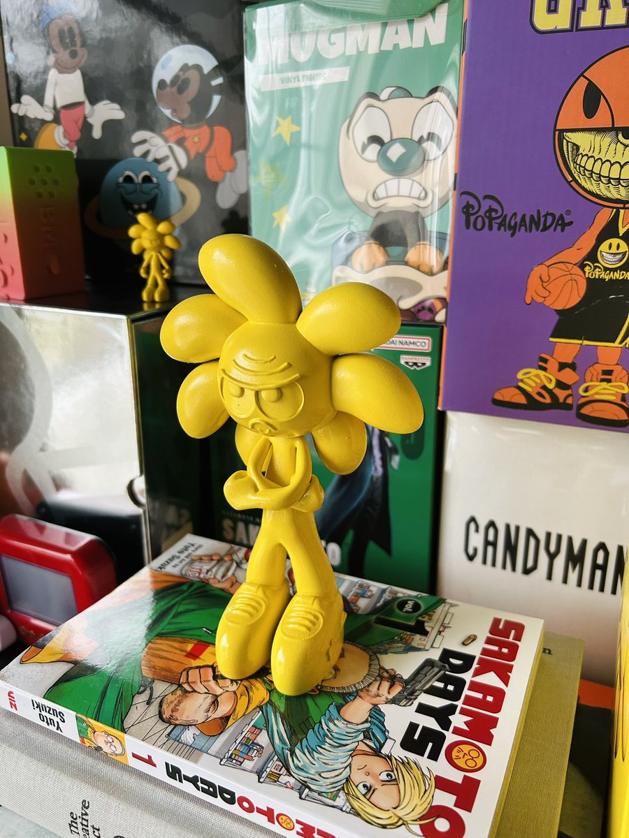 TheGhettoFlower's tweet photo. Just been busy making Ghetto Flower Toys 🌻 #colletables https://t.co/mWTmZ91b7j