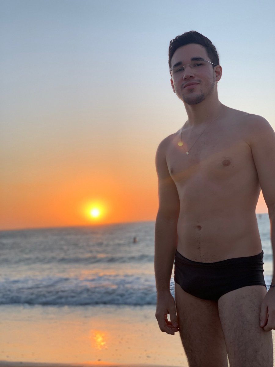 dansble's tweet photo. @dougraz Por do Sol em Barra Grande - Piauí https://t.co/7VD5RvtLSq