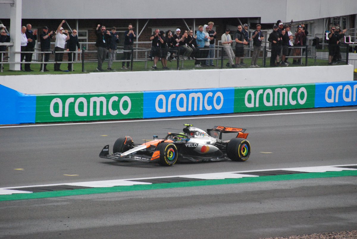 So pleased to be at an amazing British Grand Prix!
<a href="/LandoNorris/">Lando Norris</a> wins, torrential rain thunder and lighting, so many twists and turns. Shame it wasn’t a British 1 2 3 but next year perhaps!
<a href="/F1/">Formula 1</a> <a href="/SilverstoneUK/">Silverstone</a>