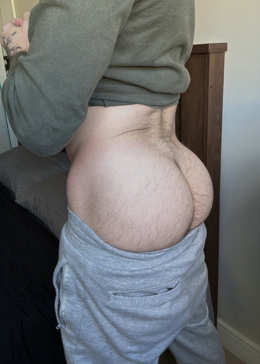 mnxxboy's tweet image. Caralho q frio kkk