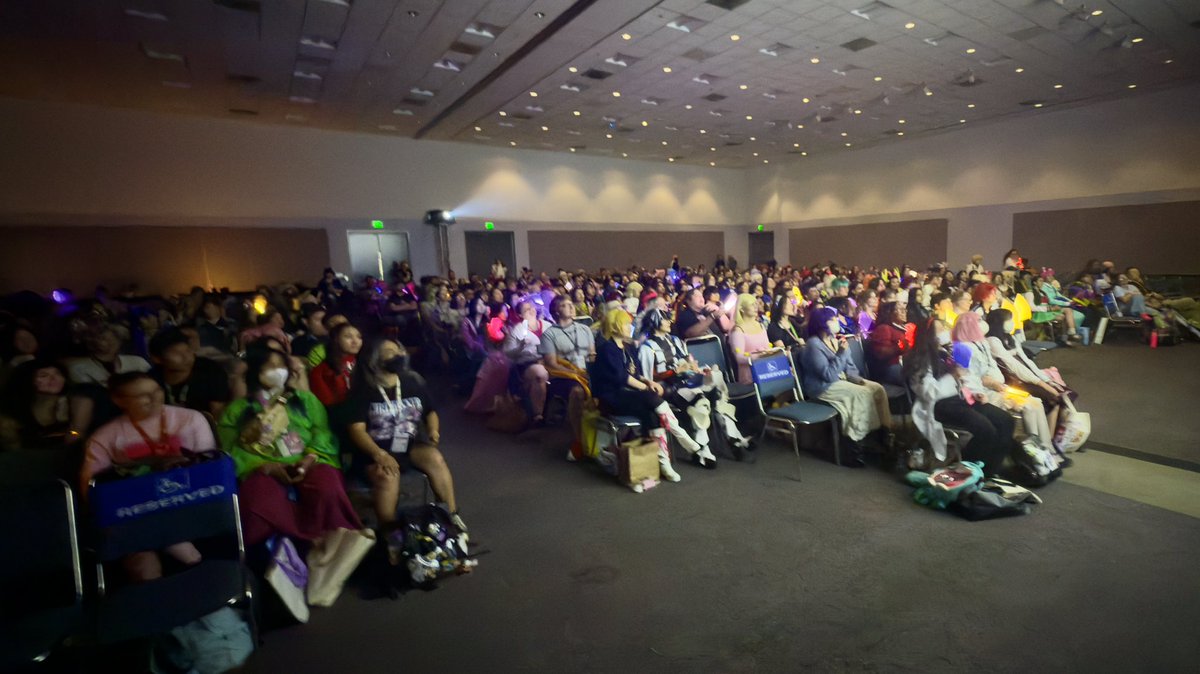 kingrecords_en's tweet image. Thank you for the wonderful time!!🌟
It was great to meet everyone!!
Tell us your number one memory in the comments!📝
See ya next time!🙌
#HypMic #utapri
@hypnosismic @hyp_mv
@utapriMAJILOVE
@AnimeExpo