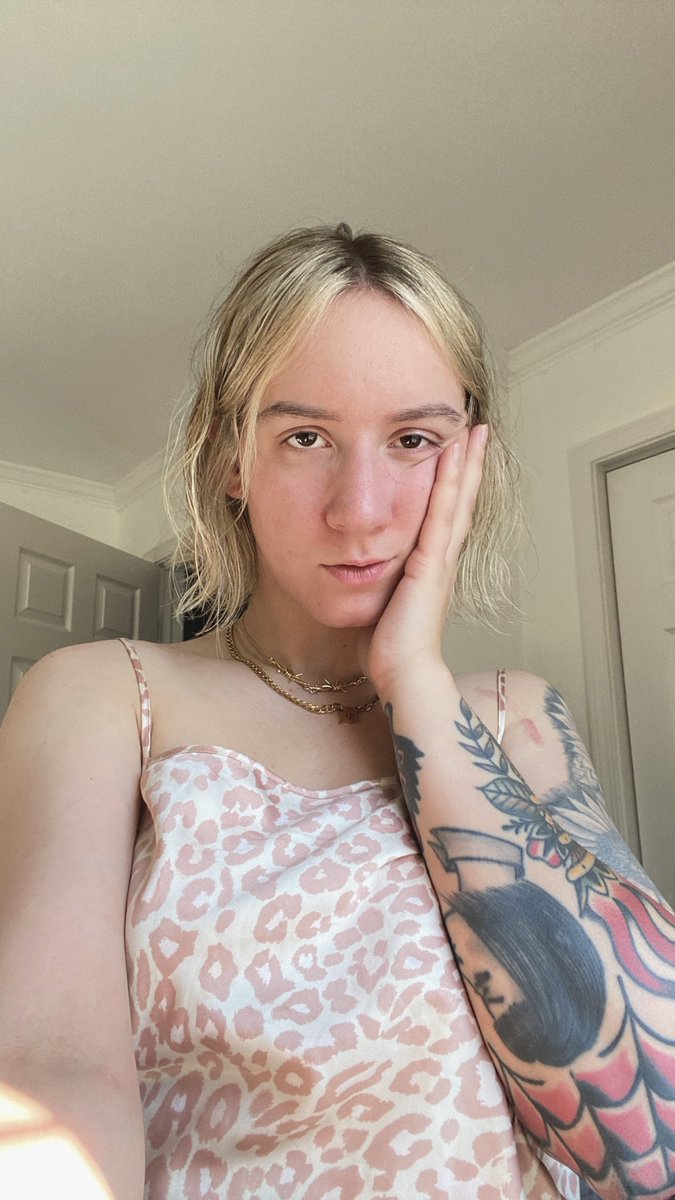 it’s too god damn bright to catch any zZz’s