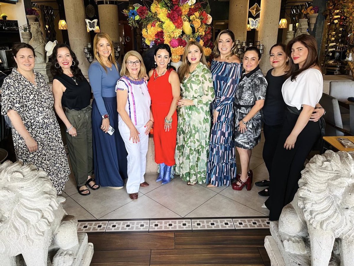 50+1 (@50mas1mx) on Twitter photo En #Aguascalientes, nuestra Presidenta Nacional <a href="/ClauCorichi/">Clau Corichi Oficial</a> y la Secretaria de Finanzas, Licda. <a href="/julietaangulo/">Julieta Angulo</a>, sostuvieron un valioso encuentro con la Directiva del Capítulo <a href="/50masunoAgs/">50+1 AGUASCALIENTES</a>.
Valoramos la convocatoria de <a href="/PatyCardenasD/">Paty Cárdenas</a> a esta reunión de mujeres comprometidas, En #Aguascalientes, nuestra Presidenta Nacional <a href="/ClauCorichi/">Clau Corichi Oficial</a> y la Secretaria de Finanzas, Licda. <a href="/julietaangulo/">Julieta Angulo</a>, sostuvieron un valioso encuentro con la Directiva del Capítulo <a href="/50masunoAgs/">50+1 AGUASCALIENTES</a>.
Valoramos la convocatoria de <a href="/PatyCardenasD/">Paty Cárdenas</a> a esta reunión de mujeres comprometidas,