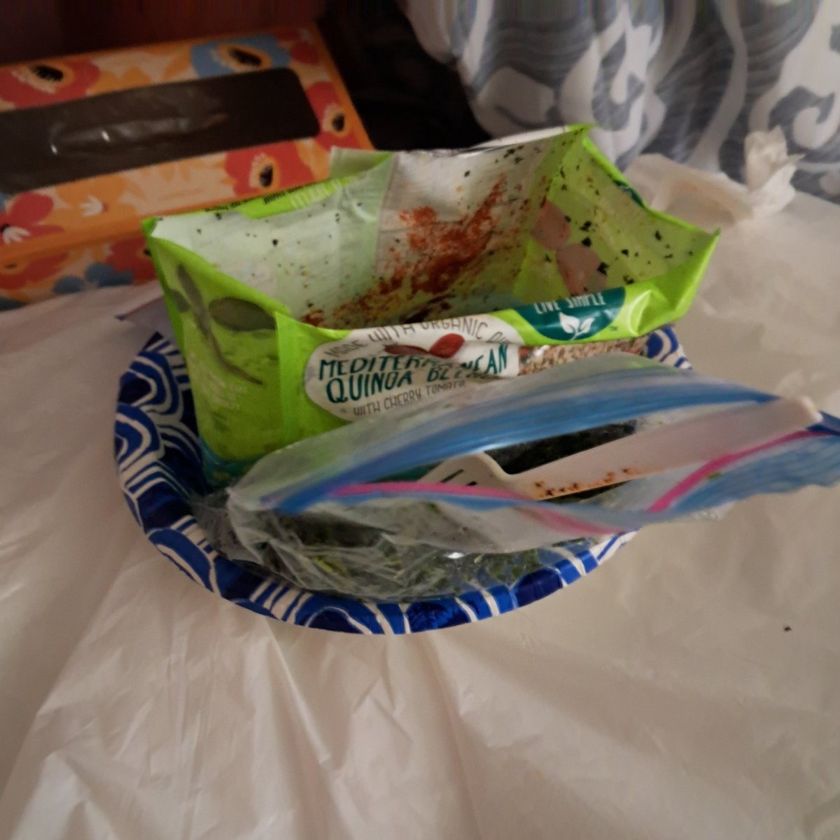 I’ve thrown away so much meat because I was too sick to cook it.
I go weeks without showering, cuz if I have to choose between eating or bathing, I choose food.
This isn’t rare.
It’s a neglected emergency for people with chronic illness! #MEcfs 
#DisabilityTwitter #ChronicIllness