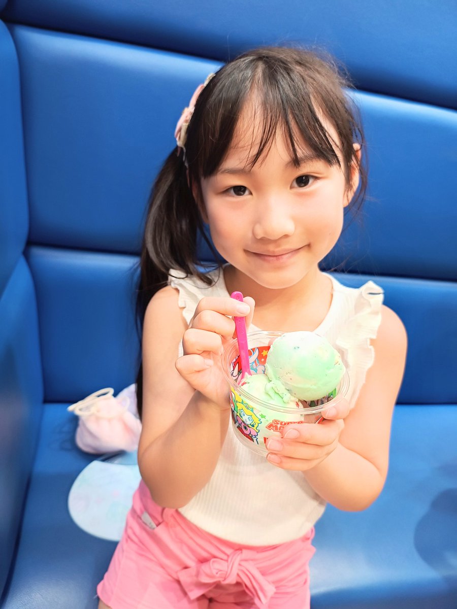 おはよう☀🐣
りんたんは31ならホッピングシャワーが大好き！🩷いつもダブルホッピングシャワーだよ✨　皆は何味が好き？🧸
今日も学校頑張ります♫