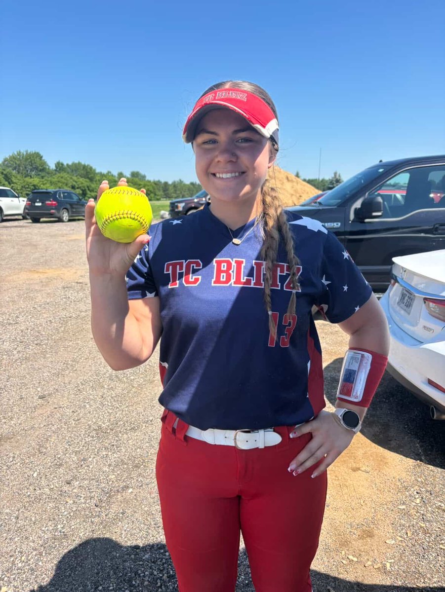 18u Emily Spencer doing Emily Spencer things.... another bomb at the Peppers Classic!!  💪