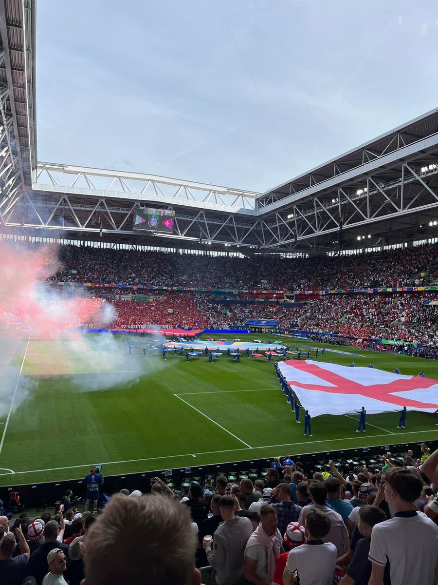 What a weekend in the Dorf that was🧡🏴󠁧󠁢󠁥󠁮󠁧󠁿