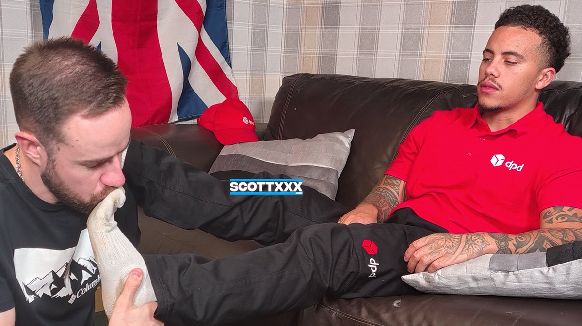 🔵SPECIAL DELIVERY: STINKY SURPRISE🔵

📮 DELIVERY DRIVER SNEAKER WORSHIP
🧦 SMELLY SOCKS AND SWEATY SOLES
😍 FOOT SNIFFING &amp; TOE LICKING
👟 STINKY USED NIKES &amp; CHEESY WHITE SOCKS

STARRING
⭐ KING LEO <a href="/SirLeo99/">King Leo🤴🏽</a>
⭐ MPJ <a href="/M_P_J97/">M P J</a>

➡️Watch NOW exclusively at ScottXXX.com