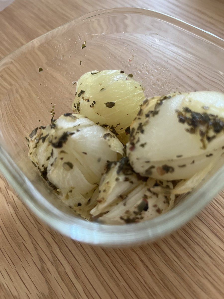 いつぞや収穫したミニたまねき🧅✨
ホイル焼きとスープにしていただきました。

昨日検索に「皆神山」がでてきた。
すっかり忘れていました。
皆神山行かねば🏔️🛸✨