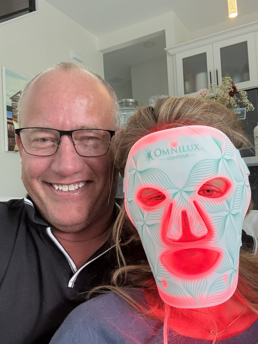PierreKory's tweet image. My dear Lisa really likes the birthday present I got for her (what was I thinking?). It’s all good, what is wrong with upping someone’s photobiomodulation game? This apparently 😂😂