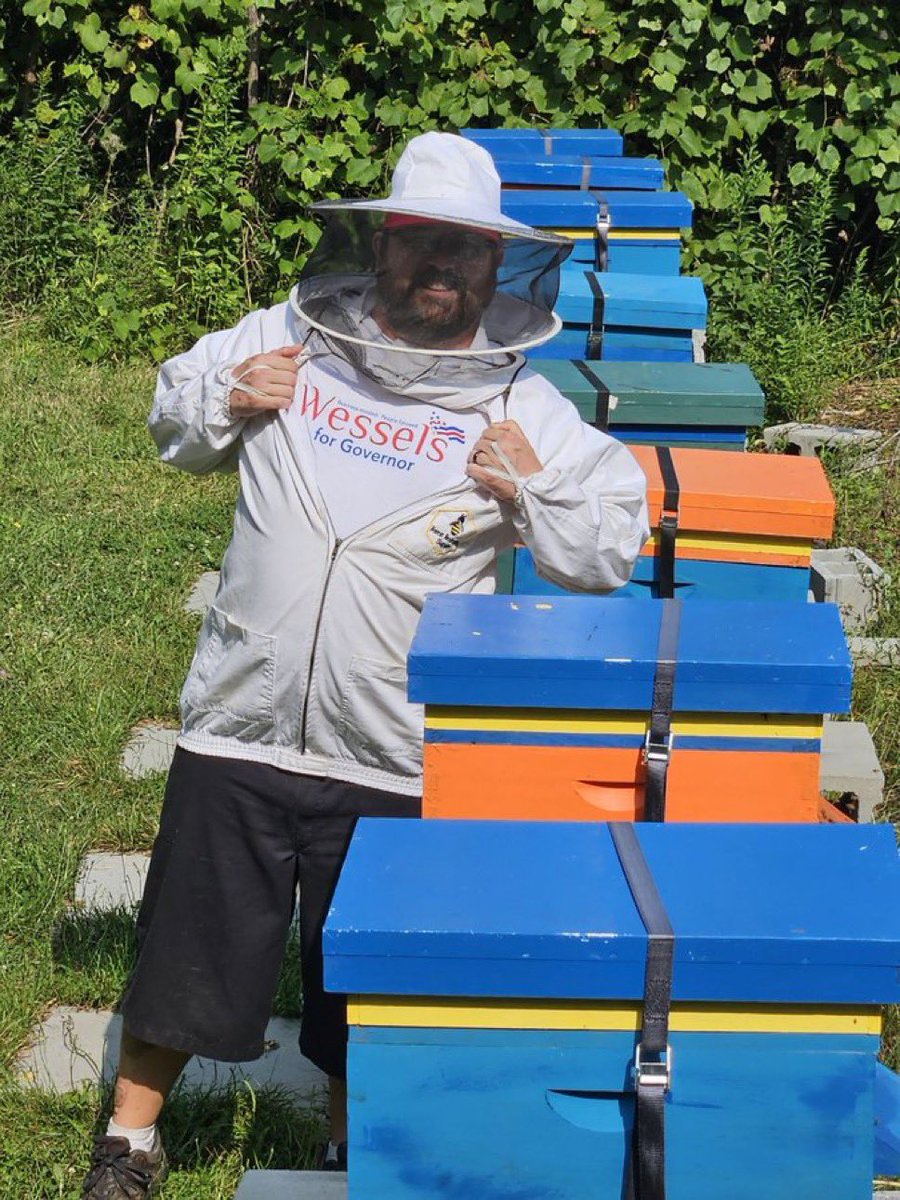 Robert_Wessels's tweet image. Support the campaign AND spread word by wearing some Wessels merch! Get a T-shirt or a hat for the summer months and a sweatshirt for the fall! voterobertwessels.com/merc-store
