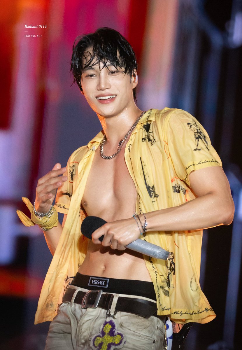 aa_jongin's tweet photo. THANK YOU SOUTH KOREA https://t.co/KTEmI77vCZ