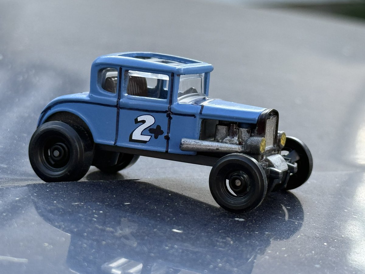 thebriansmith's tweet image. Decent night @FremontSpeedway P15 The stands were definitely packed. Got to meet lots of first timers. Gave away around 100 @Hot_Wheels & had a custom one given to me. Thanks to everyone who makes the Gracecar possible @ohiograce @JetcoJW @TulsaDriveways T&T Kirschs Cuts Gressman