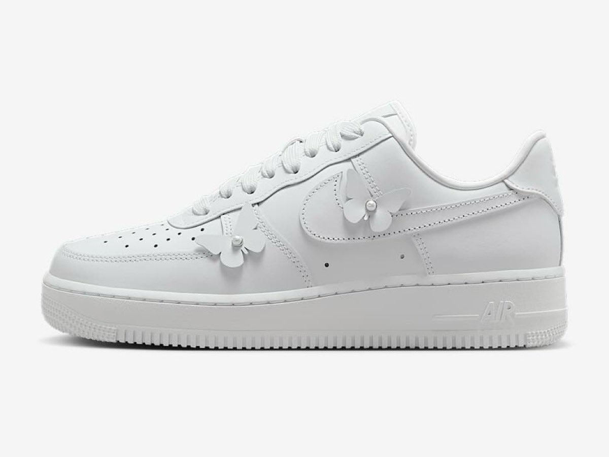蝶のモチーフをあしらった Nike Air Force 1 Low “Butterfly”が国内