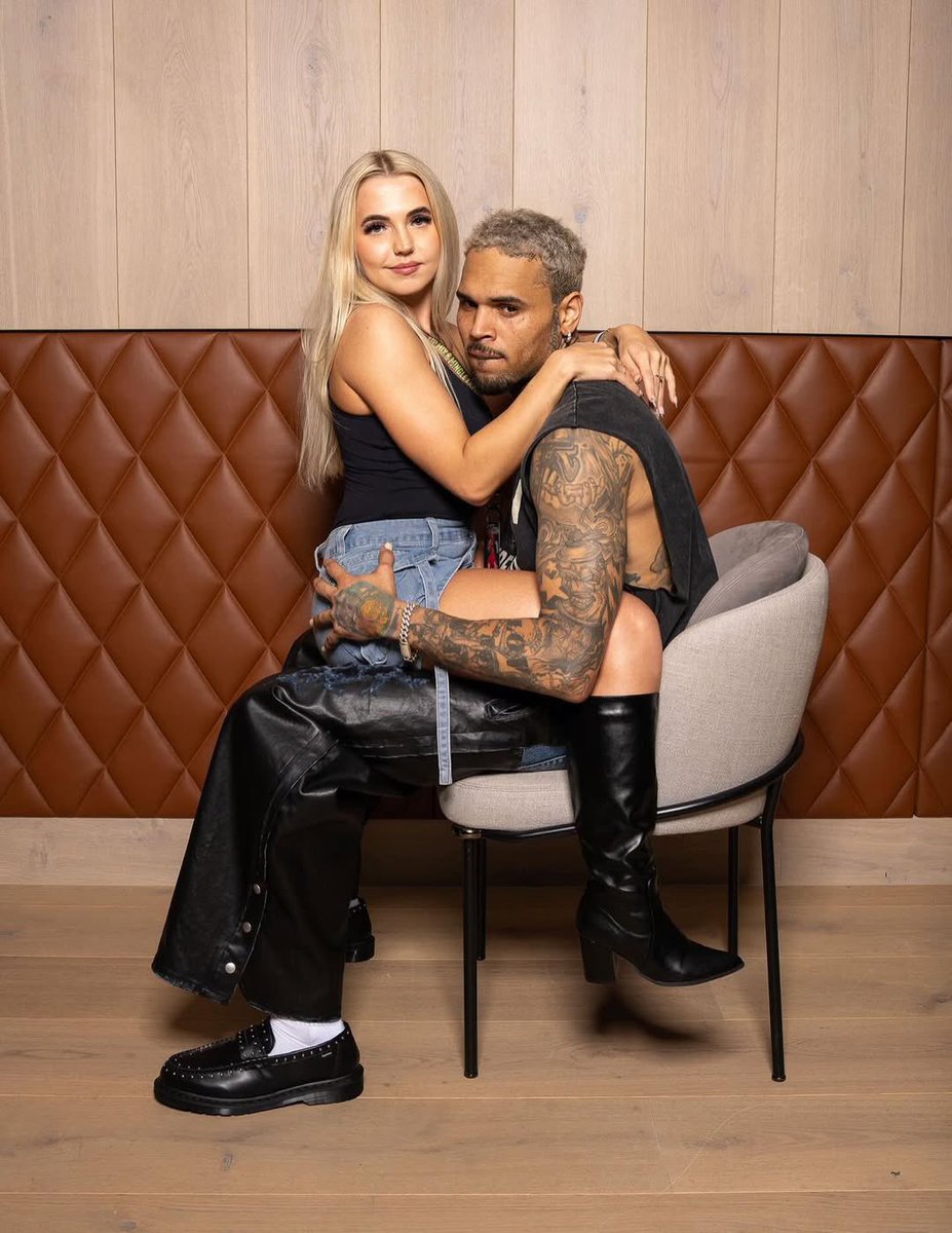 ClockNBreezyTV's tweet image. Chris Brown #BreezyBowlXX Meet &amp;amp; Greet🔥