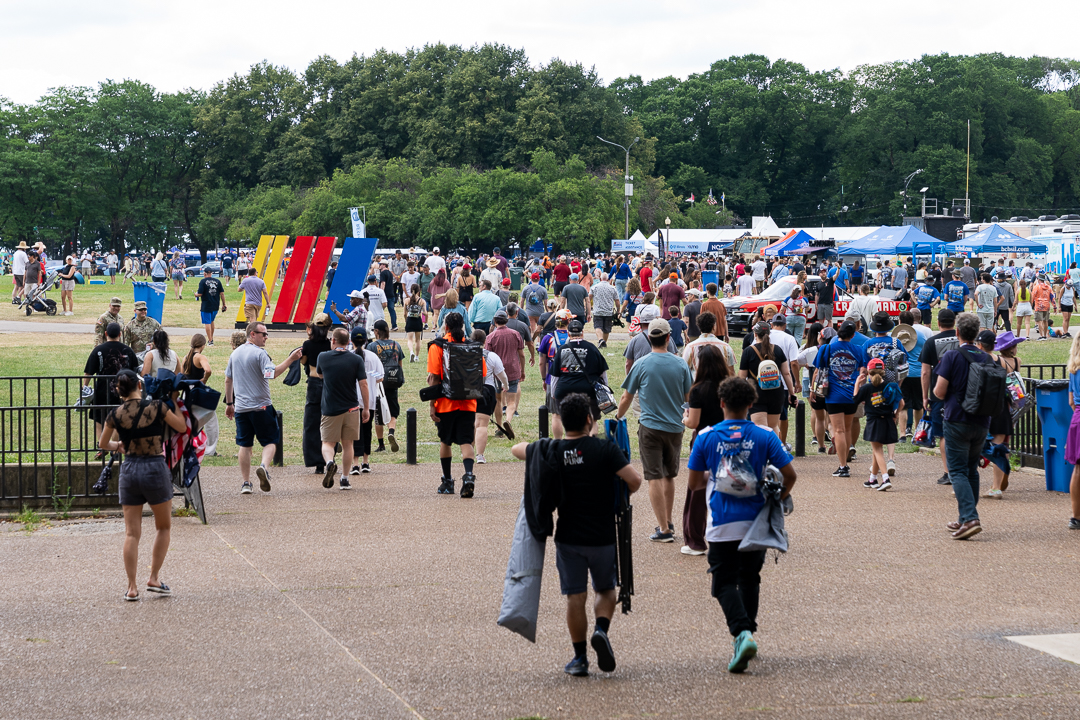 BCBSIL's tweet image. What a weekend! 🏁 We crossed the finish line at @NASCARChicago Street Race and we were there to fuel the fun, wellness, and community care. Thank you to all who came out, connected with us, and shared the joy!
#DrivingAccess #NASCARChicago #BCBSIL