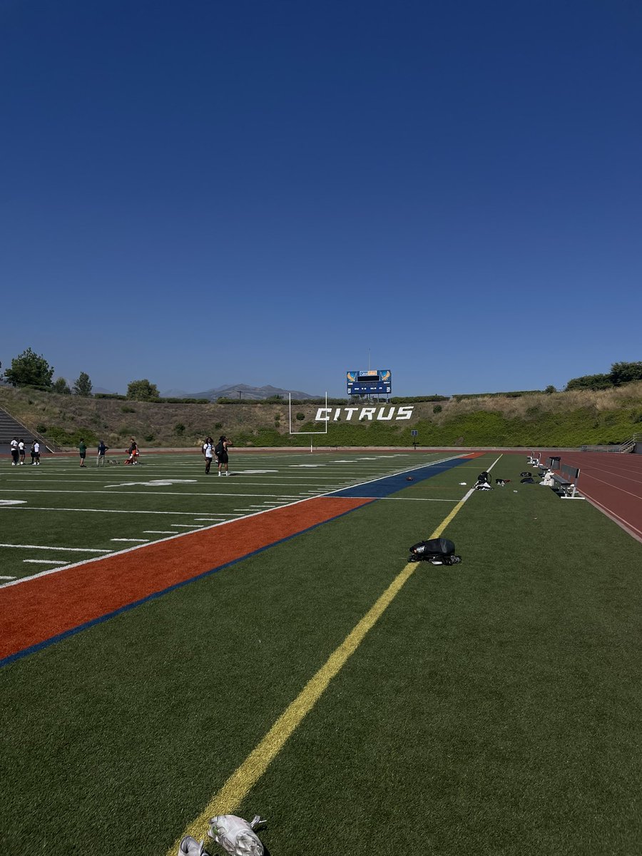 DanielBaca26's tweet image. Great camp and conversations with @CoachJCraft @Coach_Drum_ @Coach_Dagan @CoachJPRoberts