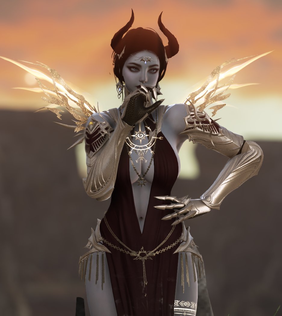 Llyrae_Lly's tweet image. LOVING the way the wine color looks with the gold. I'm super happy with how it turned out!!! #LostArk