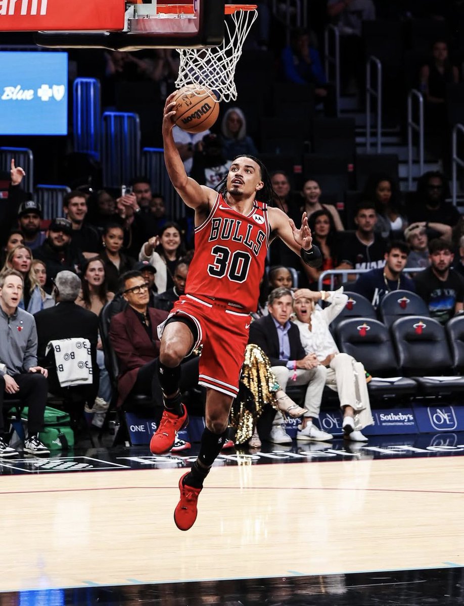 Update: The Chicago Bulls have a third-year team option on their 3-year, $24 million deal with Tre Jones, sources told <a href="/hoopshype/">HoopsHype</a>. He averaged 11.5 points on 57.2% shooting overall and 50% from 3PT range, 4.9 assists, 3.2 rebounds and 1.1 steals in 18 games (9 starts) for Chicago