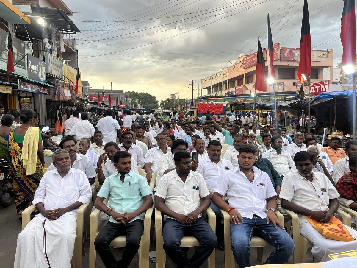 Suryaprakash (@kp_suryaprakash) on Twitter photo I extend my heartfelt thanks to our Youth Wing Leader, Hon’ble <a href="/Udhaystalin/">Udhay</a> and <a href="/dmk_youthwing/">DMK Youth Wing</a>, <a href="/tmselvaganapat/">Selvaganapathi Tm</a>,<a href="/JAYAMURUGANMAN3/">JAYAMURUGAN MANIKANDAN</a> for giving me this proud moment to speak on this stage Guided by Hon’ble CM sir <a href="/mkstalin/">M.K.Stalin</a>. This stage is not just an opportunity it’s a responsibility I extend my heartfelt thanks to our Youth Wing Leader, Hon’ble <a href="/Udhaystalin/">Udhay</a> and <a href="/dmk_youthwing/">DMK Youth Wing</a>, <a href="/tmselvaganapat/">Selvaganapathi Tm</a>,<a href="/JAYAMURUGANMAN3/">JAYAMURUGAN MANIKANDAN</a> for giving me this proud moment to speak on this stage Guided by Hon’ble CM sir <a href="/mkstalin/">M.K.Stalin</a>. This stage is not just an opportunity it’s a responsibility