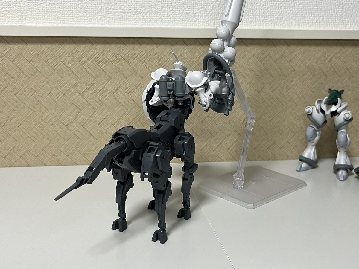 皆さんはぜひ白い馬をご用意下さい。
#ガンプラ
#ギャン
#ジークアクス