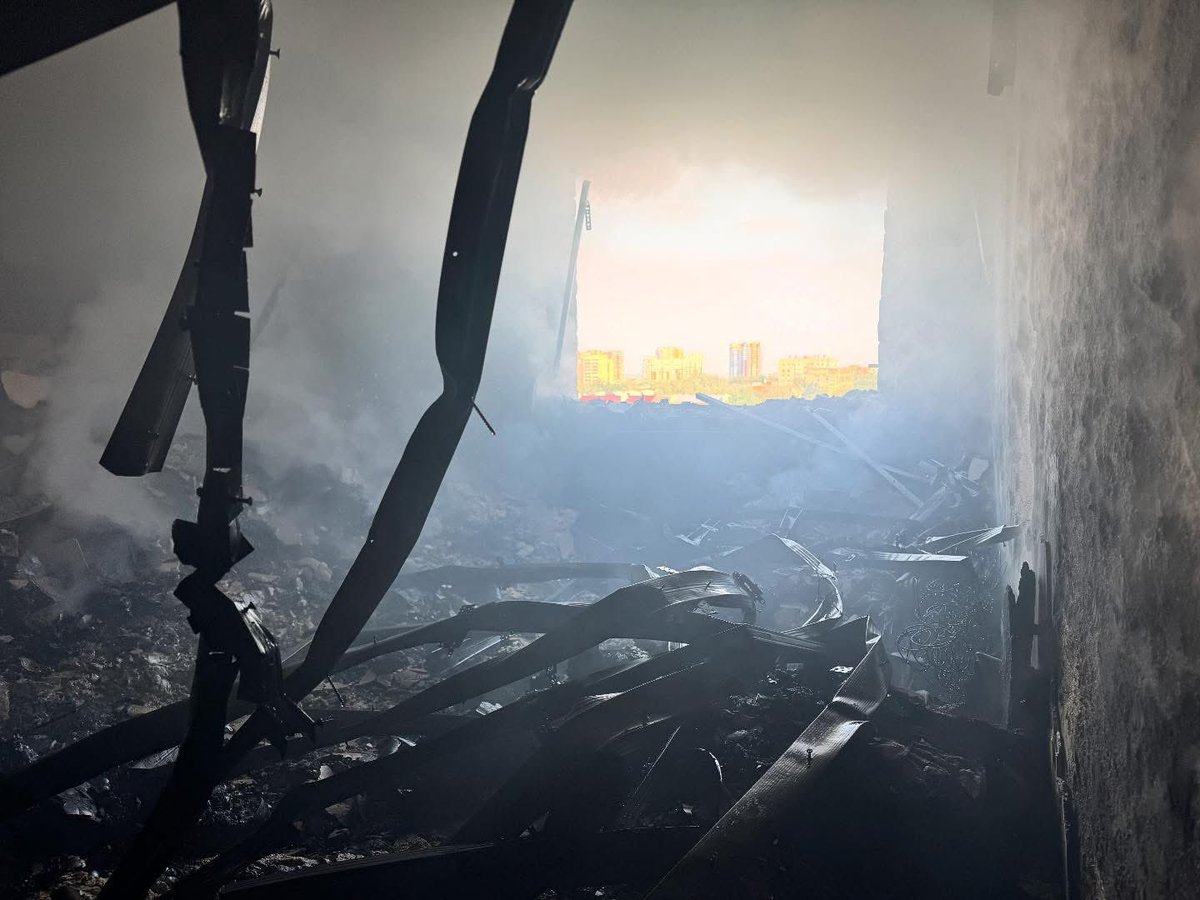 AnnaVlasenko's tweet image. Monday morning in Kharkiv: 27 people are injured as a result of drone attacks on the city. 

Photo: Suspilne, Vitalii Hnidyi