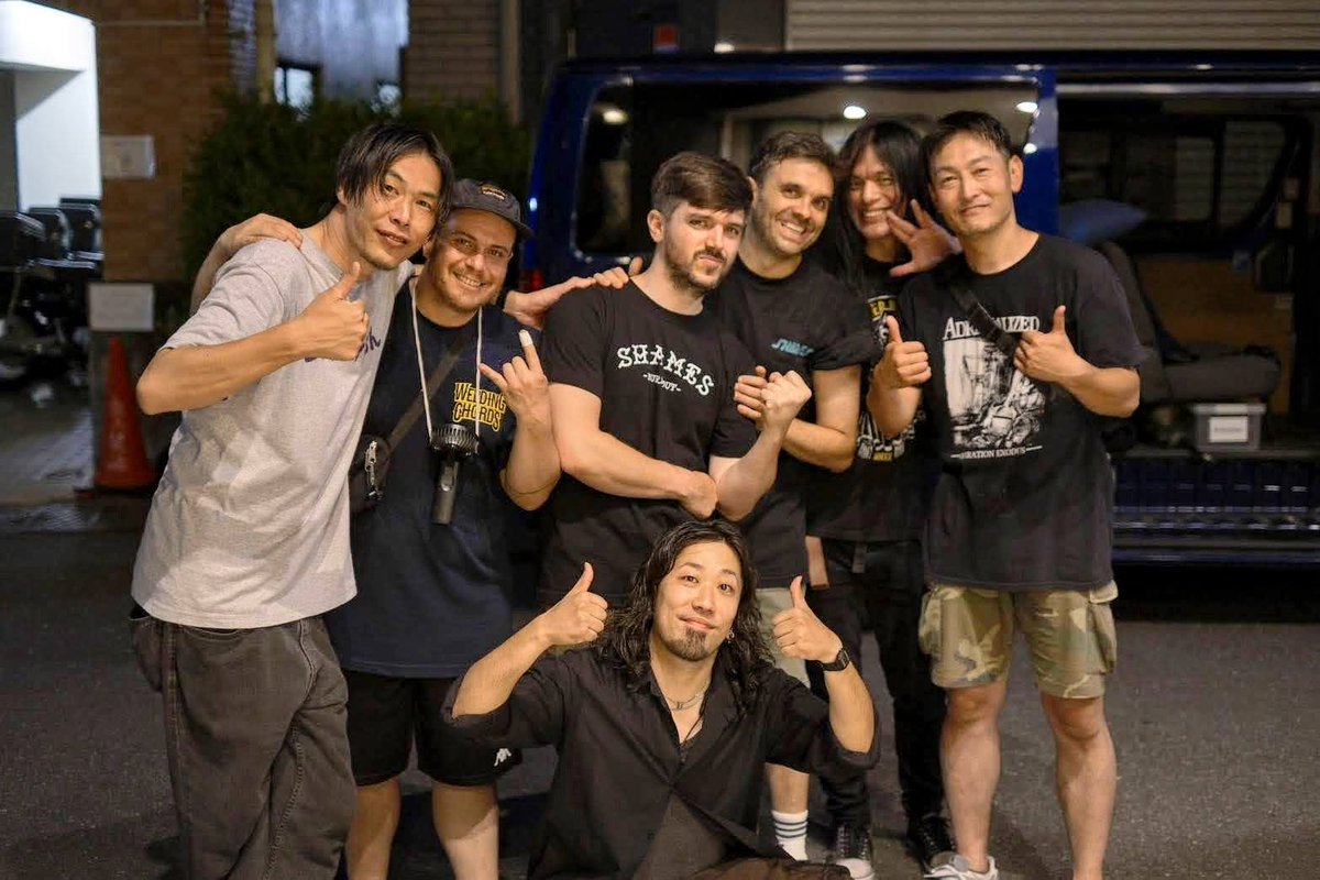 SHAMESjpn's tweet photo. 5日(土)甲府CONVICTION
6日(日)高円寺STUDIO BAYD
Adrenalizedと過ごした2日間最高の時間を過ごせました。
これからも仲良く遊んでいきたいです🤘⚡🤘
毎度素晴らしい機会を与えてくれているRNR Tours( @rnrtoursjp )クルーの皆さんにも多大な感謝🙏🔥
#adrenalized #rnrtours #shamesjpn https://t.co/Xr24Syk3za