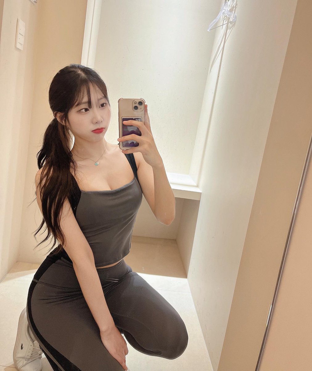 🟥 만나서 미치도록 달려줄분 연락줘~
- 카💛톡: 010-8079-2963
- 카톡 전화번호 연락처로 추가해주세요~
😭제발 장난은 삼가해주세요ㅠㅠ😭

서다
남
유지하다
쉬다
데리다
앞두다
방문
뛰어들다
참가하다
설치
피로
덜다
보고하다
건네주다
음식점