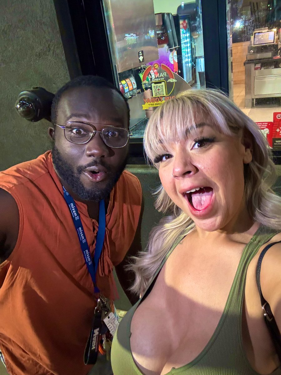 Angel_Luv π (@bbimbodoll) on Twitter photo When you have the trailer in the back but youβve been shooting all day and gotta eat! Walk thru it is lol. S/o to the guy that let us order
<a href="/semajmedia/">π―π²Semajπ| Exxxotica Mia π¦πΊ Australia Oct</a> When you have the trailer in the back but youβve been shooting all day and gotta eat! Walk thru it is lol. S/o to the guy that let us order
<a href="/semajmedia/">π―π²Semajπ| Exxxotica Mia π¦πΊ Australia Oct</a>