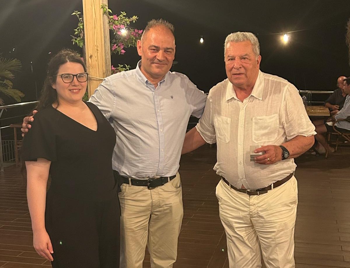 COMbalears's tweet image. ➡️ La delegación de Menorca del Comib celebró el Día de la Profesión Médica. 

➡️ Se entregaron las insignias de oro y plata con motivo de los 50 y 25 años de colegiación. 

➡️ También se dio la bienvenida a los MIR que comienzan su formación en la isla en 2025.