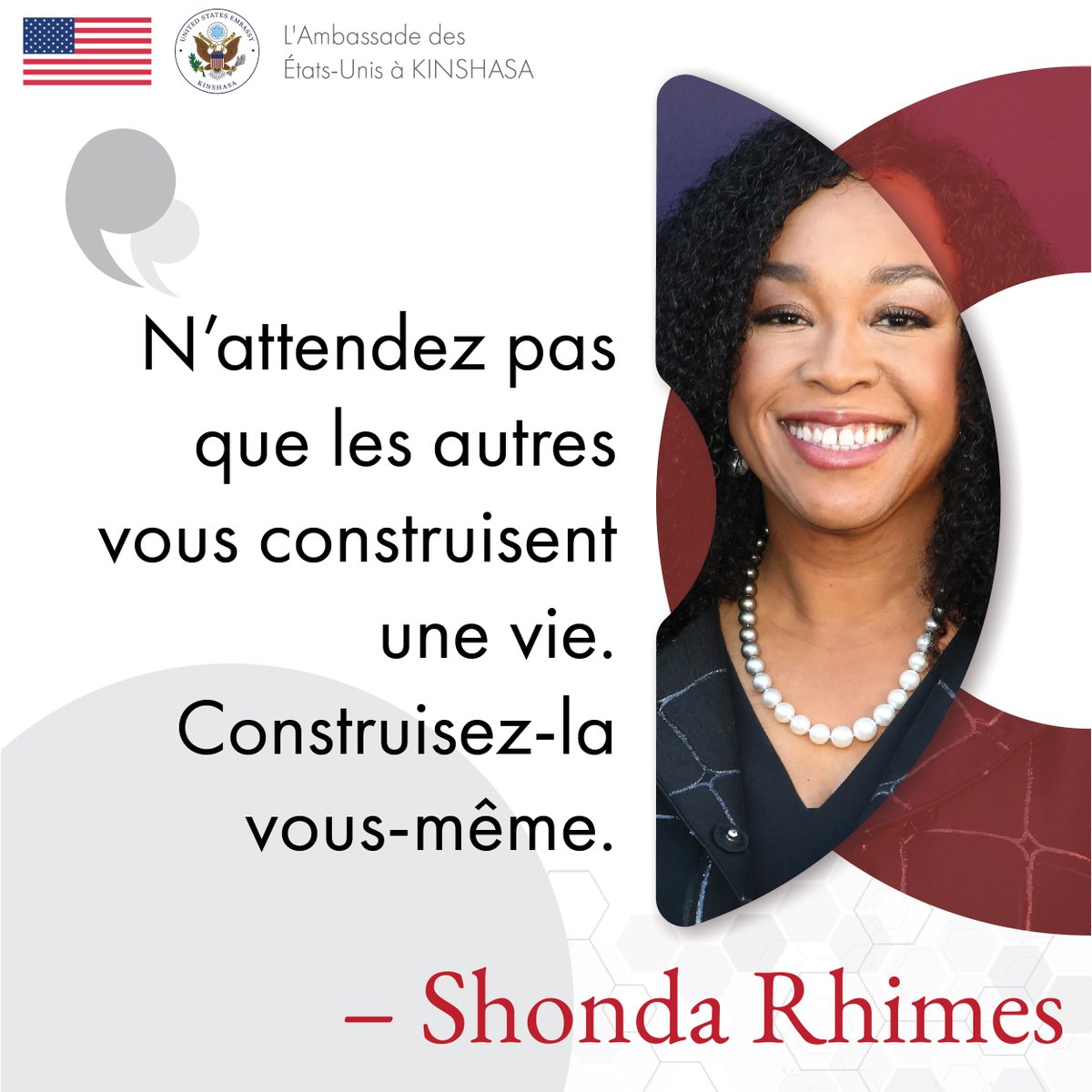 🇺🇸 Lundi Motivation 🇺🇸
« N’attendez pas que les autres vous construisent une vie. Construisez-la vous-même. » – Shonda Rhimes

Commencez la semaine avec audace. Prenez les rênes de votre avenir 💪🏾✨

#Motivation #BatirLavenir
